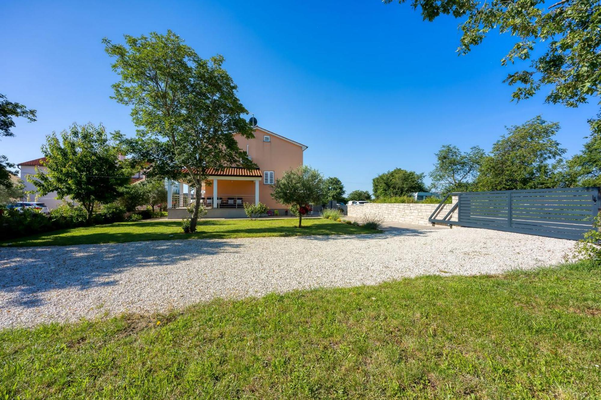 Holiday House Sunset Bale Exterior foto